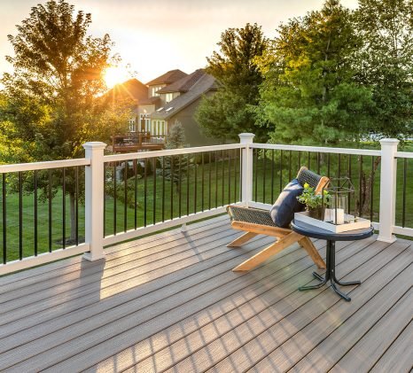 Sleek Modern Aluminum Railings – Durable, Stylish & Weather-Ready